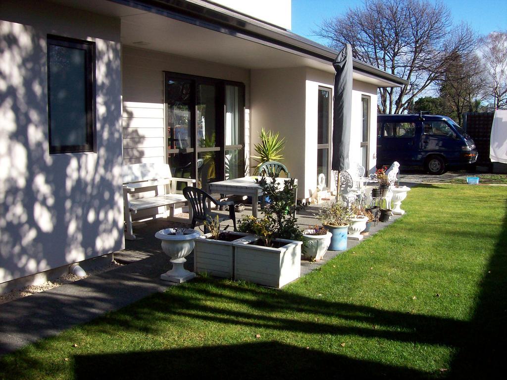 Stream View Christchurch Exterior foto